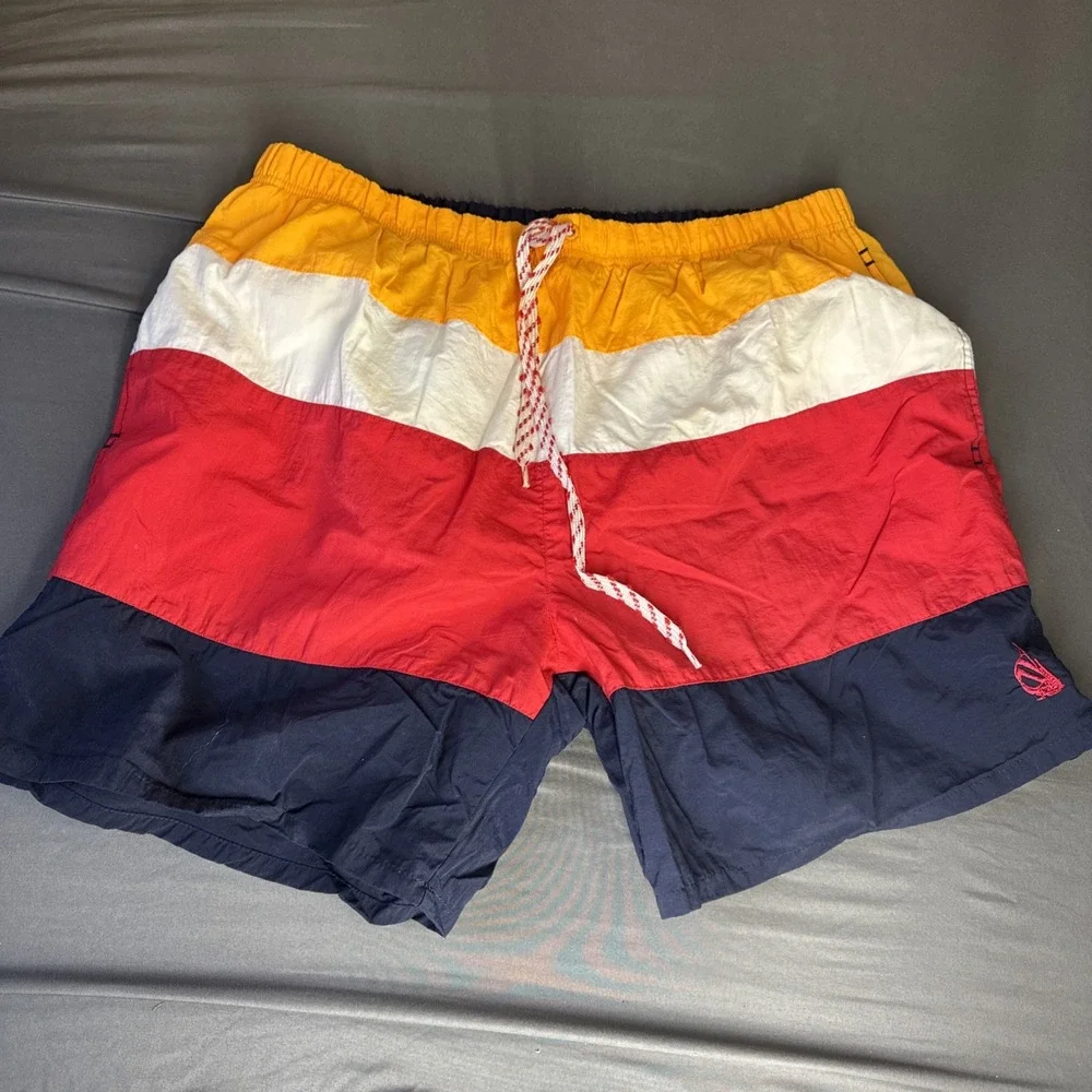 Men's Large Nautica Men's Swim Trunks Striped